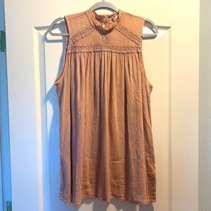 Eri + Ali lace mock neck tunic top size L